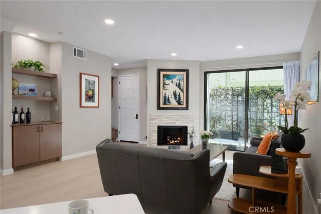1108 18th Street 7, Santa Monica, CA 90403