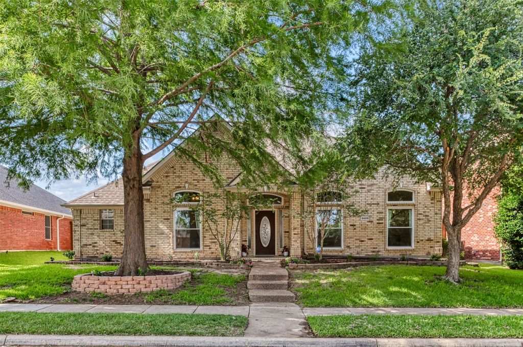 5605 Big River Drive, The Colony, TX 75056