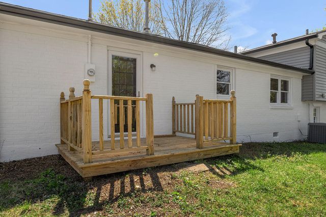 310 Esperanza Drive, Frankfort, KY 40601