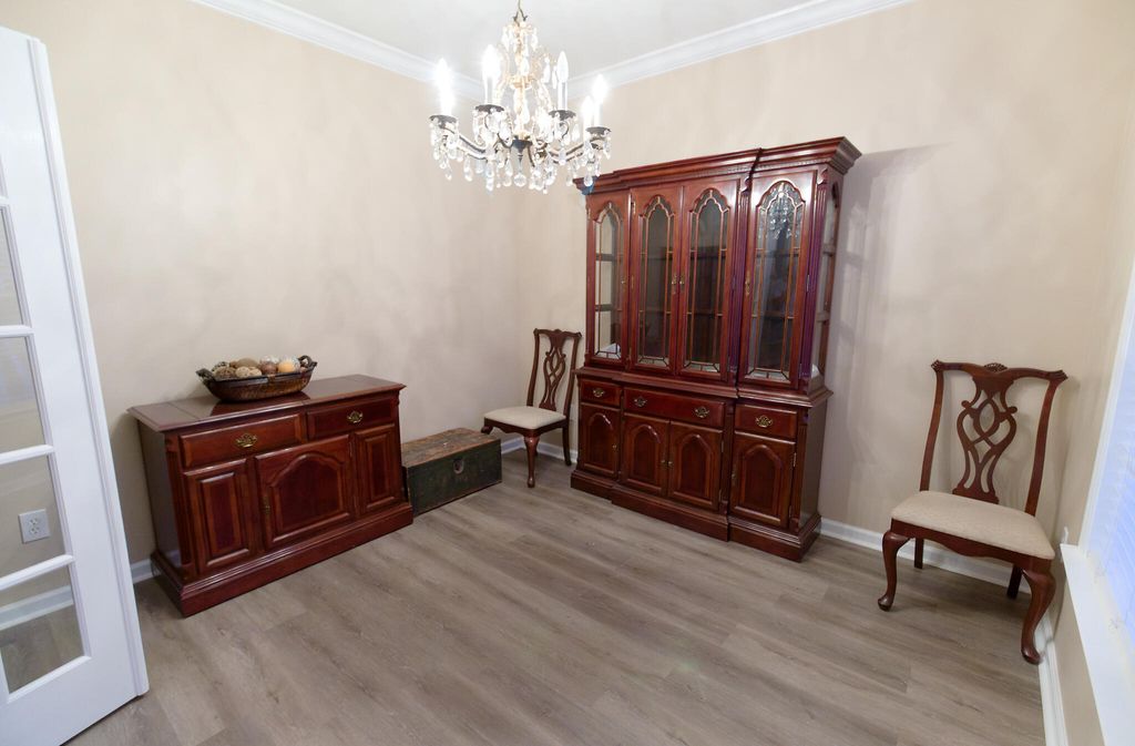 Image 10 of property listing at 274 Sweet Alyssum Drive, Ladson, SC 29456