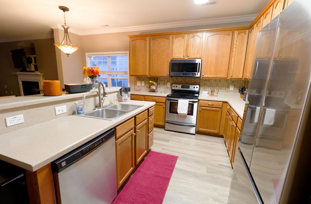 Image 11 of property listing at 274 Sweet Alyssum Drive, Ladson, SC 29456