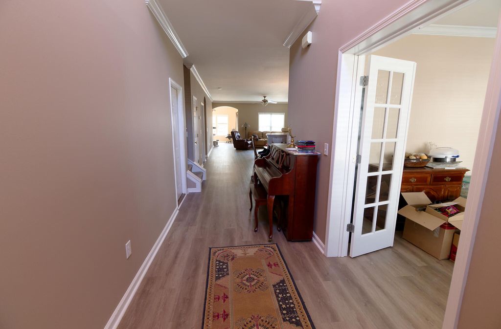 Image 3 of property listing at 274 Sweet Alyssum Drive, Ladson, SC 29456