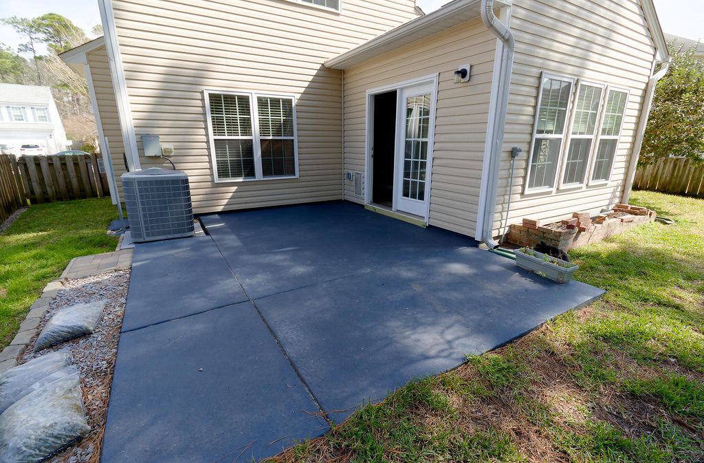 Image 38 of property listing at 274 Sweet Alyssum Drive, Ladson, SC 29456