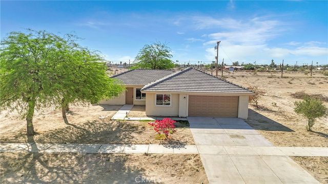 1341 Beach Club Drive, Thermal, CA 92274