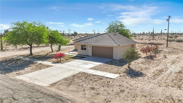 1341 Beach Club Drive, Thermal, CA 92274