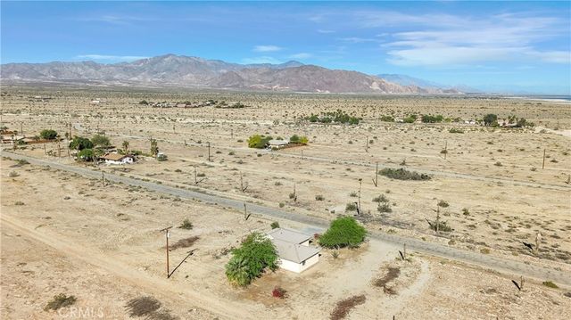 1341 Beach Club Drive, Thermal, CA 92274