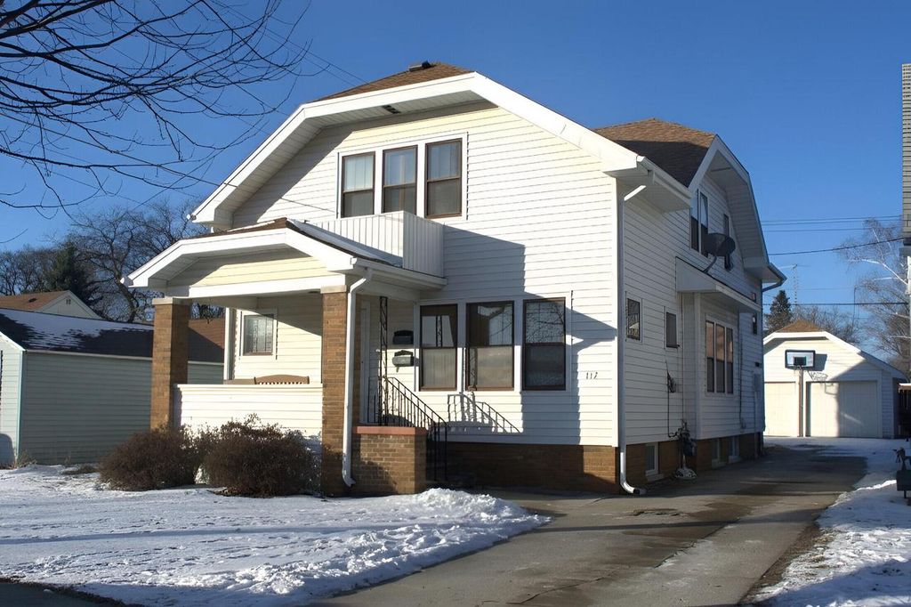 712 Wolff STREET, Racine, WI 53402