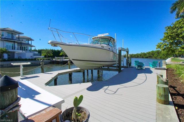 4879 Esplanade ST, Bonita Springs, FL 34134