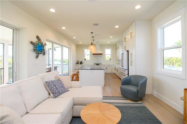 4879 Esplanade ST, Bonita Springs, FL 34134