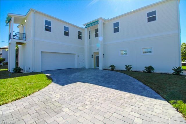 4879 Esplanade ST, Bonita Springs, FL 34134