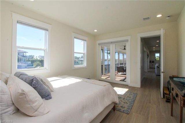 4879 Esplanade ST, Bonita Springs, FL 34134