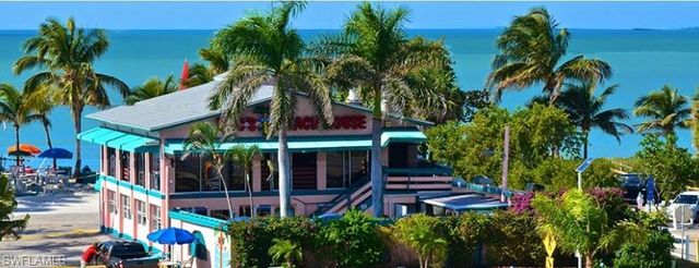 4879 Esplanade ST, Bonita Springs, FL 34134