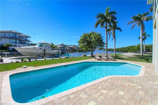 4879 Esplanade ST, Bonita Springs, FL 34134