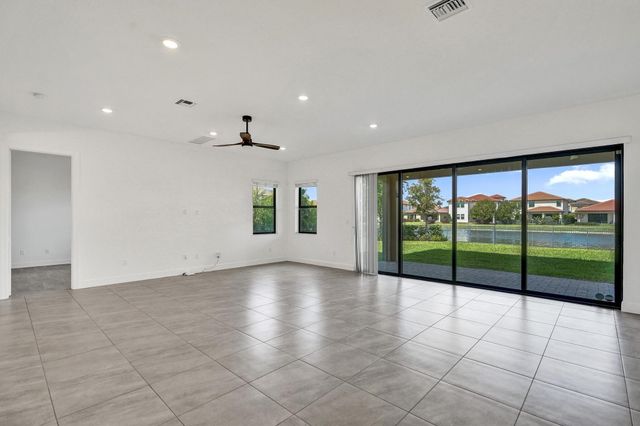 12195 Lake Trail Lane, Parkland, FL 33076