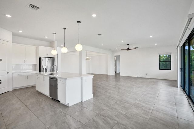 12195 Lake Trail Lane, Parkland, FL 33076