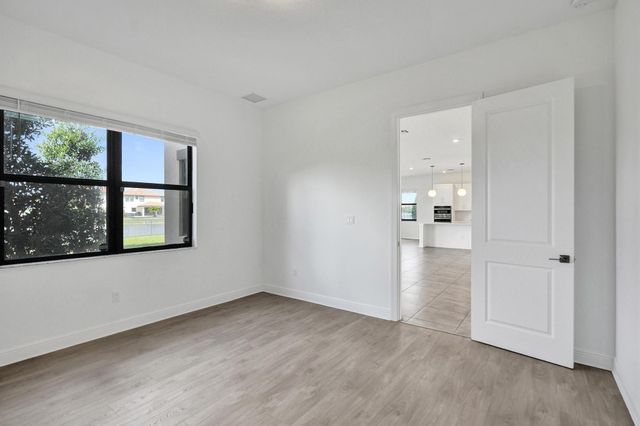 12195 Lake Trail Lane, Parkland, FL 33076