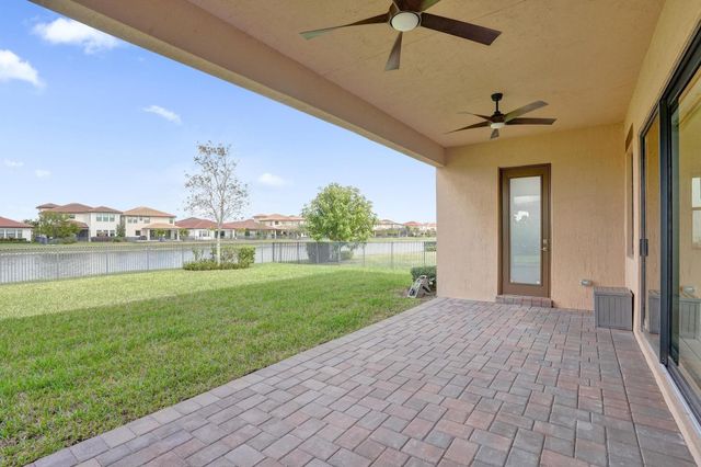 12195 Lake Trail Lane, Parkland, FL 33076