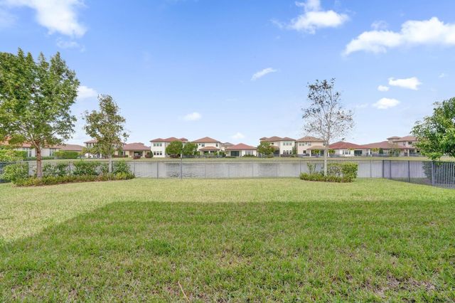 12195 Lake Trail Lane, Parkland, FL 33076