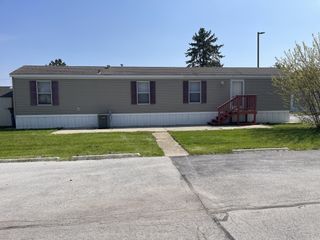 1712 S Dixie Highway 1, Crete, IL 60417