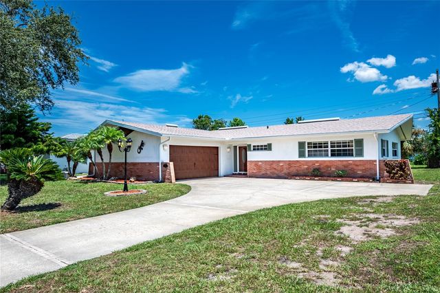 13883 JAMAICA DRIVE, Seminole, FL 33776