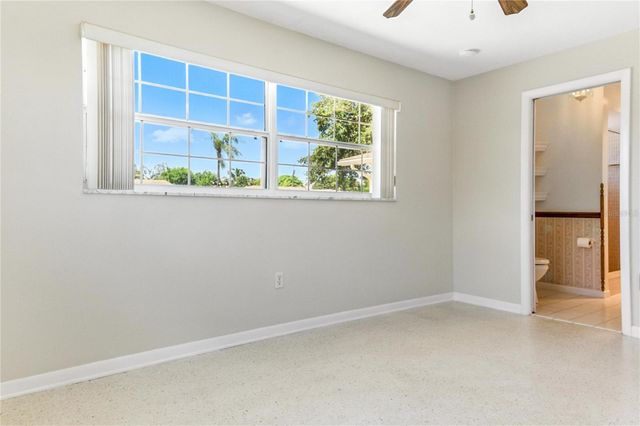 13883 JAMAICA DRIVE, Seminole, FL 33776