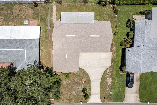 13883 JAMAICA DRIVE, Seminole, FL 33776