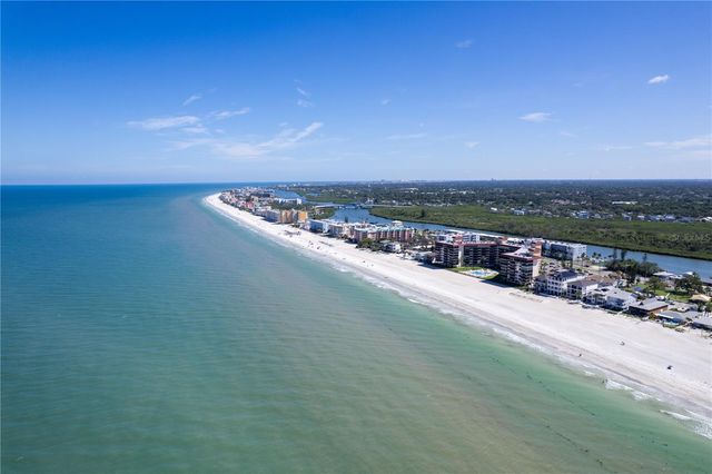 13883 JAMAICA DRIVE, Seminole, FL 33776