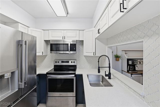 1103 SE 8th TER Unit D, Cape Coral, FL 33990