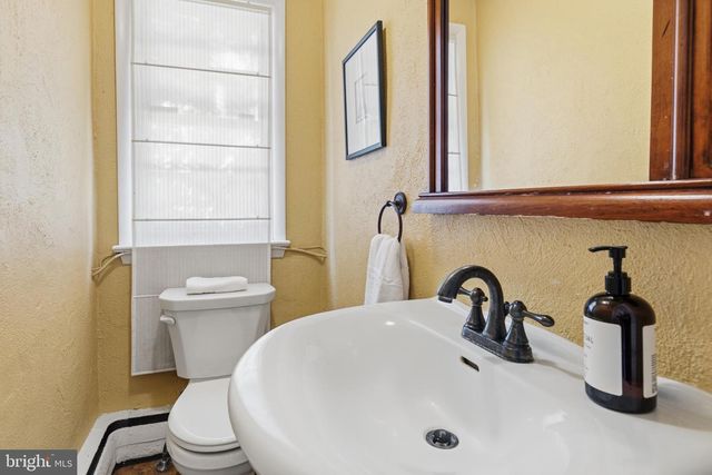 323 E GOWEN AVE, Philadelphia, PA 19119