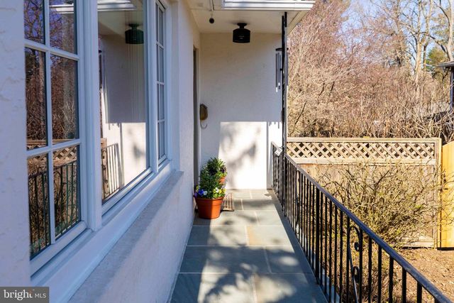 323 E GOWEN AVE, Philadelphia, PA 19119