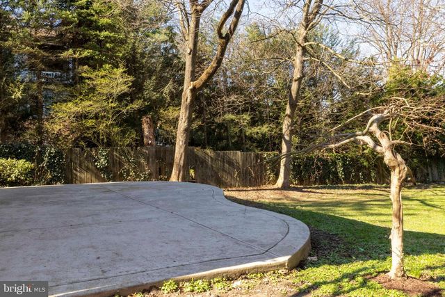 323 E GOWEN AVE, Philadelphia, PA 19119