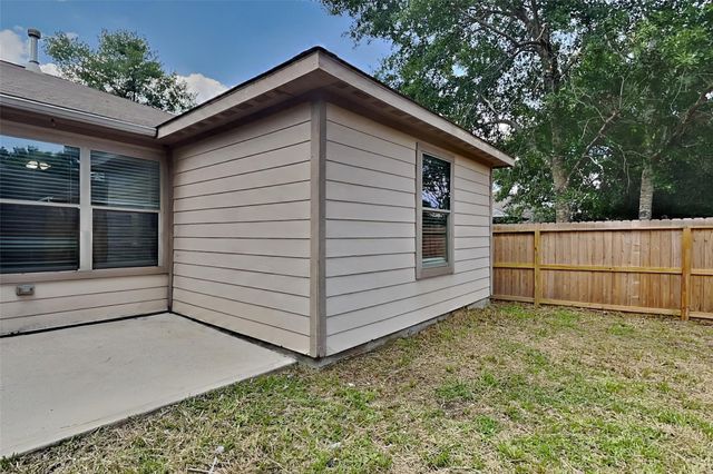 804 Lovebug Lane, Conroe, TX 77301