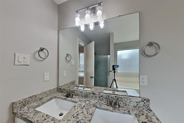 804 Lovebug Lane, Conroe, TX 77301