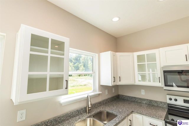 114A Shirley Boulevard, Vine Grove, KY 40175