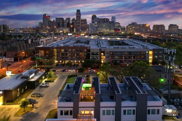 1771 Mccoy Street 305, Dallas, TX 75204