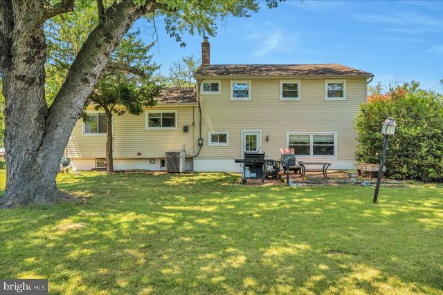 1105 HUDSON AVE, Voorhees, NJ 08043