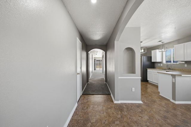3545 Elder Meadows Drive NE, Rio Rancho, NM 87144