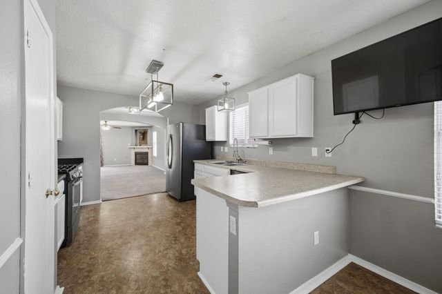 3545 Elder Meadows Drive NE, Rio Rancho, NM 87144