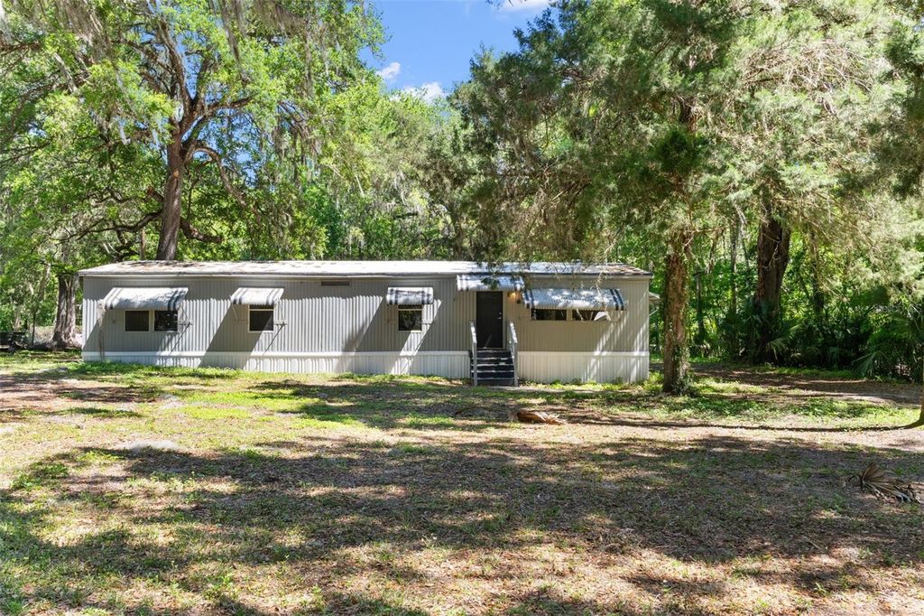 3547 CR 405, Lake Panasoffkee, FL 33538