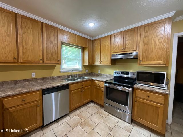 814 Windsor Road, Grenada, MS 38901