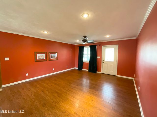 814 Windsor Road, Grenada, MS 38901