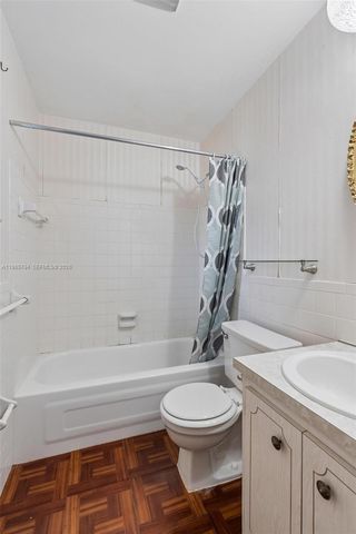 9306 NW 80th St, Tamarac, FL 33321