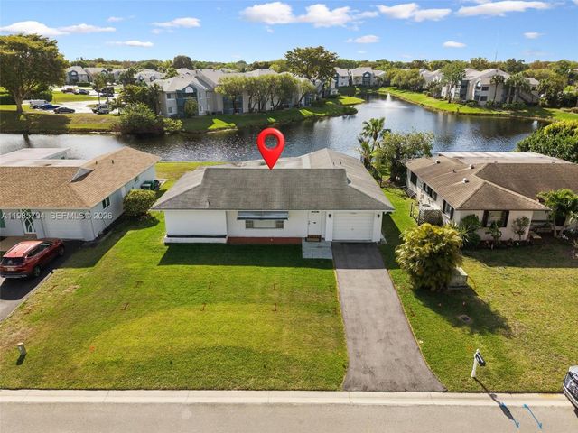 9306 NW 80th St, Tamarac, FL 33321