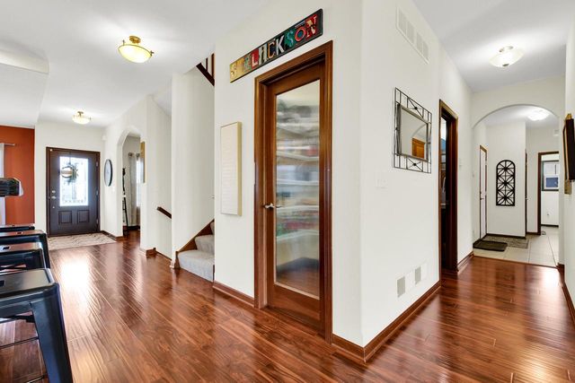 W142S7831 Freedom AVENUE, Muskego, WI 53150