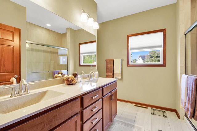 W142S7831 Freedom AVENUE, Muskego, WI 53150