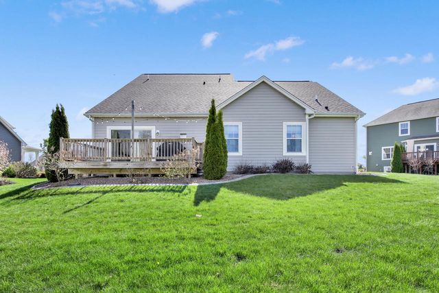 W142S7831 Freedom AVENUE, Muskego, WI 53150