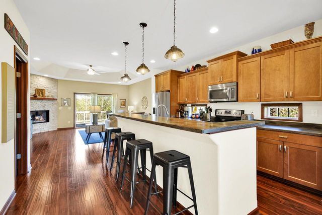 W142S7831 Freedom AVENUE, Muskego, WI 53150