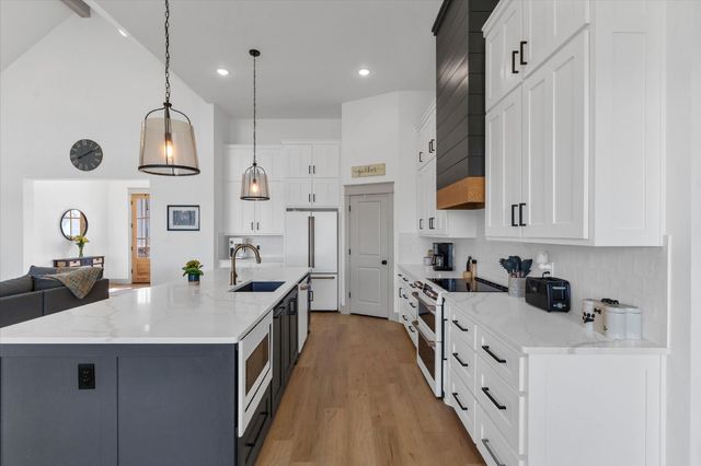 1250 Turpin Lake Road, Poolville, TX 76487