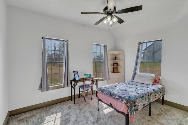 1250 Turpin Lake Road, Poolville, TX 76487