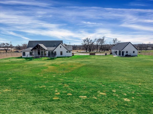 1250 Turpin Lake Road, Poolville, TX 76487